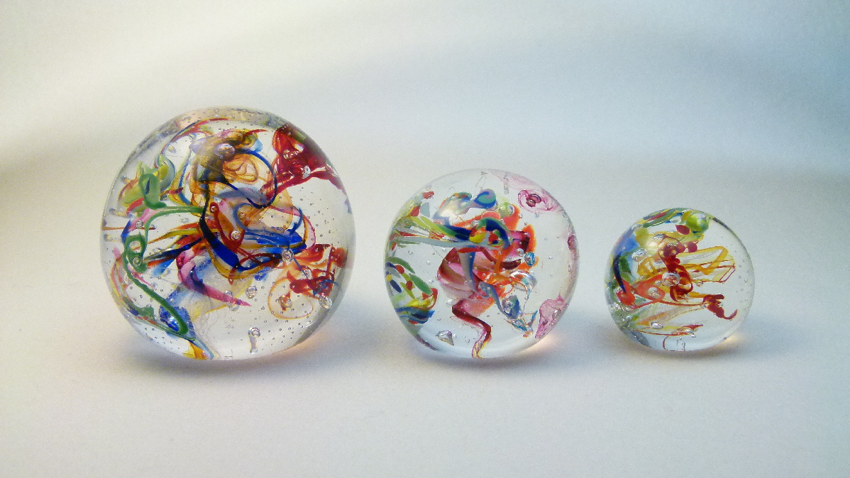 Cosmos: Super-Magnum, Classic, Mini